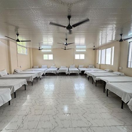 Nain Guest House 우자인 외부 사진