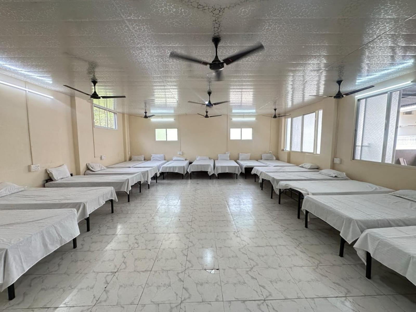 Nain Guest House 우자인 외부 사진